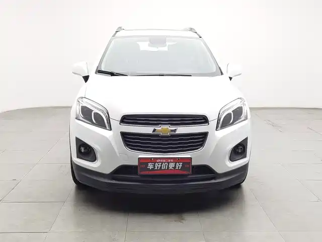 Chevrolet Trax 2016 1.4T Manual 2WD Comfort Sunroof Edition — фото 3