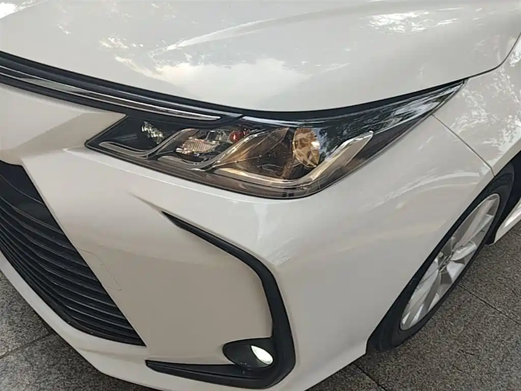 Toyota Corolla 2021 1.2T S-CVT Elite PLUS Edition фото 24