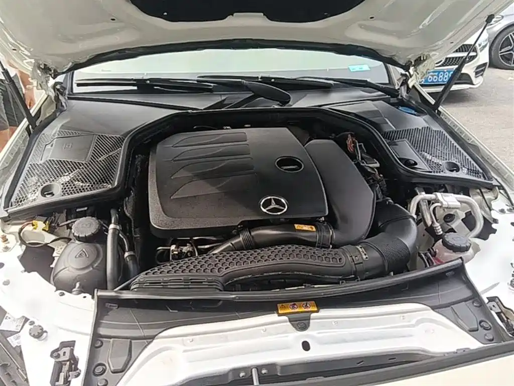 MERCEDES-BENZ CLASS C (IMPORTED)