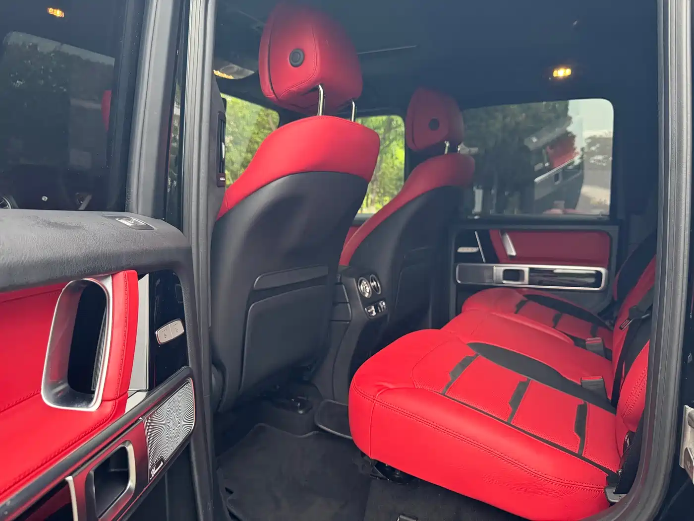 Mercedes-Benz G-Class AMG 2022 AMG G 63 фото 9