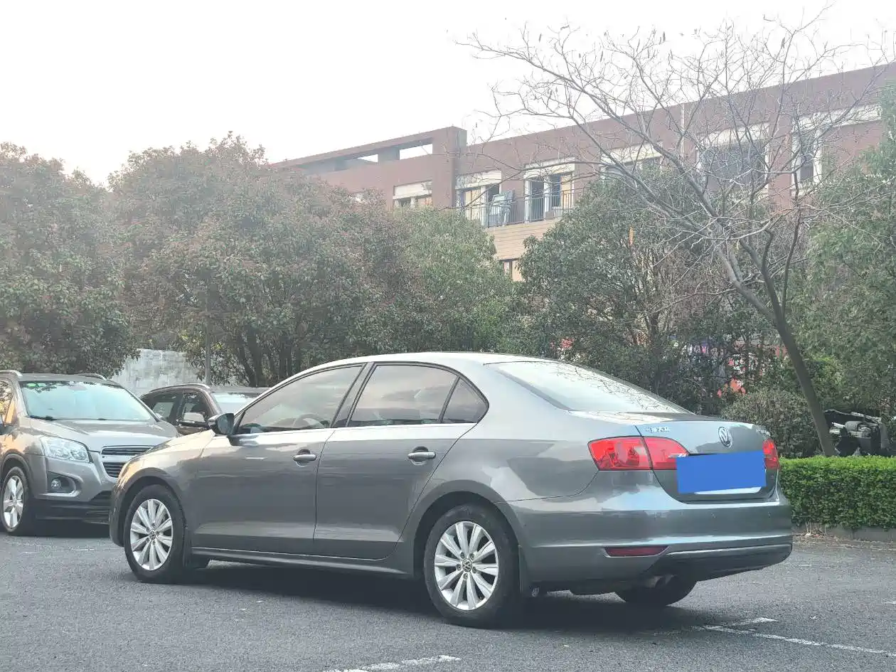 Volkswagen Sagitar 2014 1.4TSI Manual Luxury фото 4