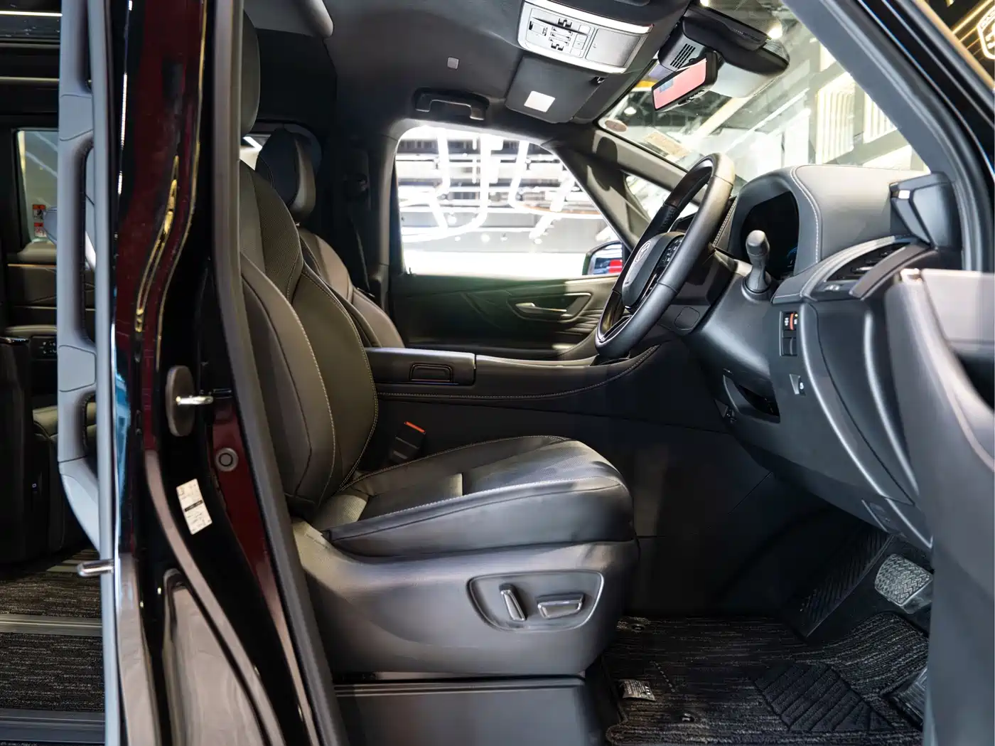 Toyota Alphard 2026 2025 Hybrid 2.5L Prestige Gold Edition