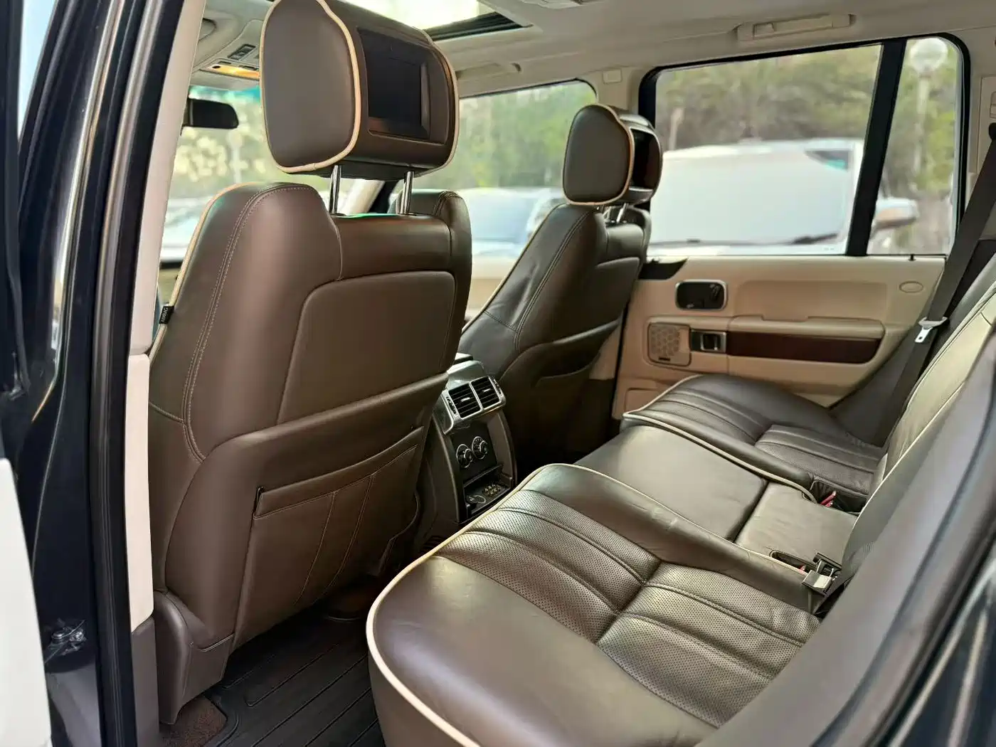 Land Rover Range Rover 2011 5.0 SC V8 Ultimate Edition фото 7