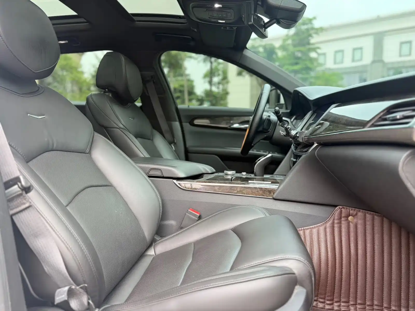 Фото 14 - Cadillac CT6