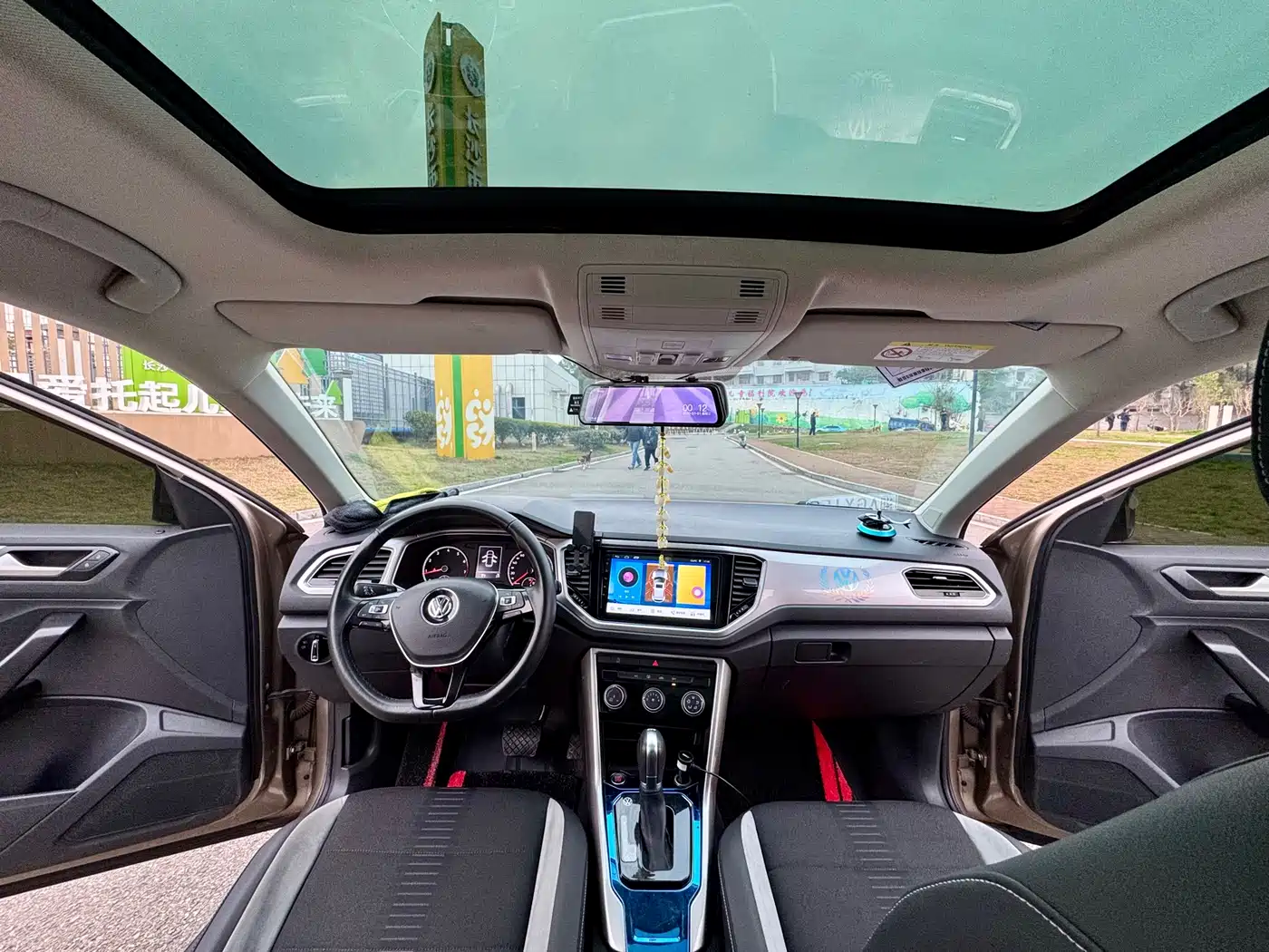 Volkswagen T-ROC 2018 230TSI DSG 2WD Progressive China V фото 10