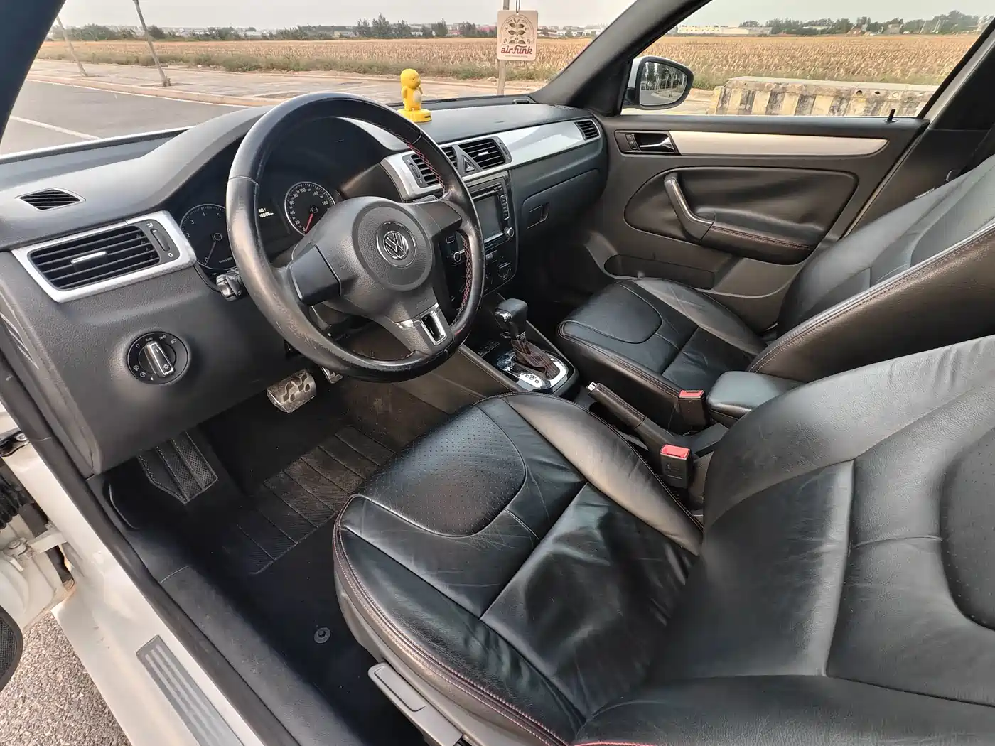 Volkswagen Bora 2011 2011 1.4T AT Sportline