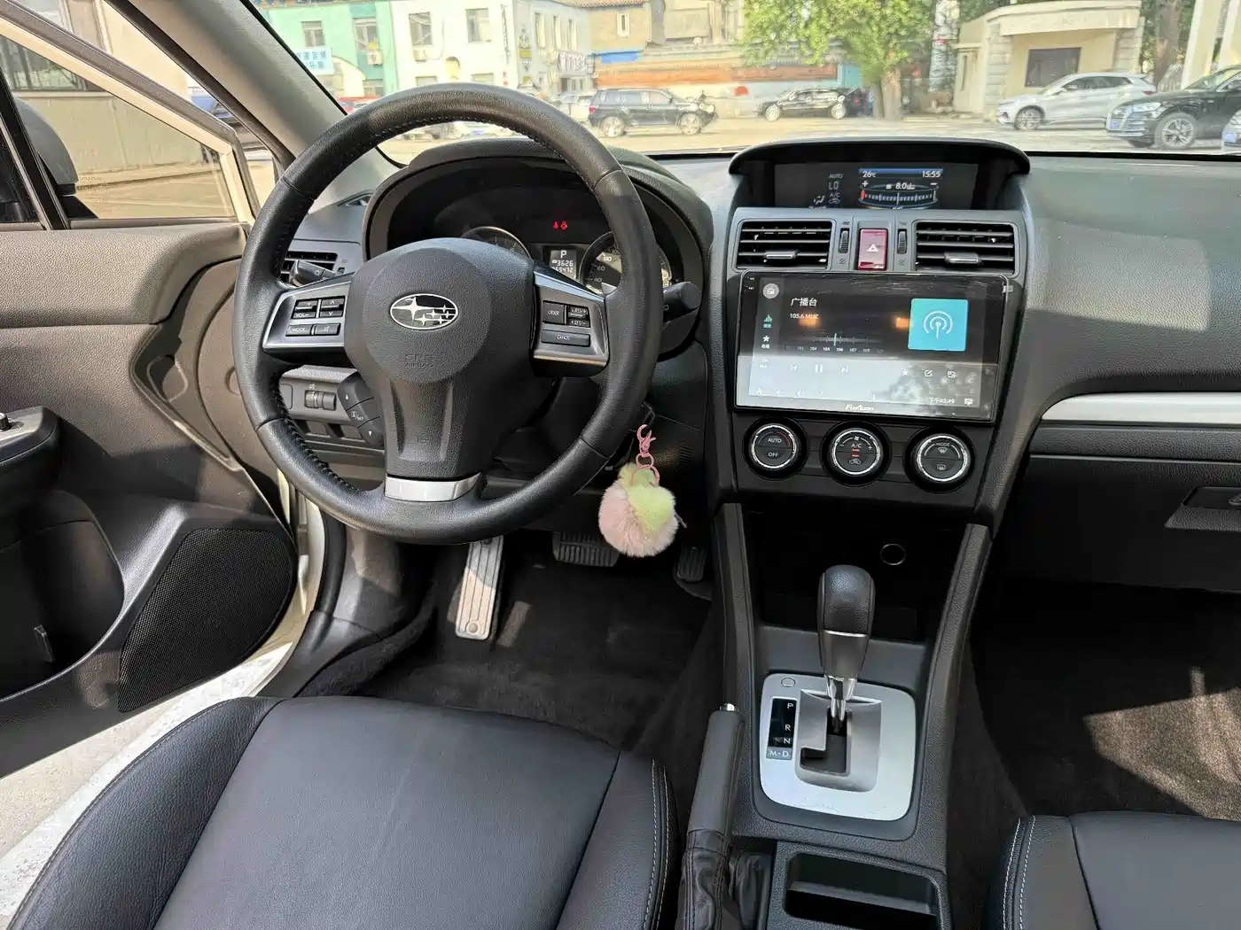 Subaru XV 2012 2.0i Luxury Edition фото 12