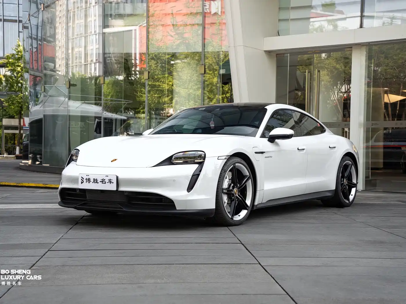 Porsche Taycan 2021 2020 Taycan