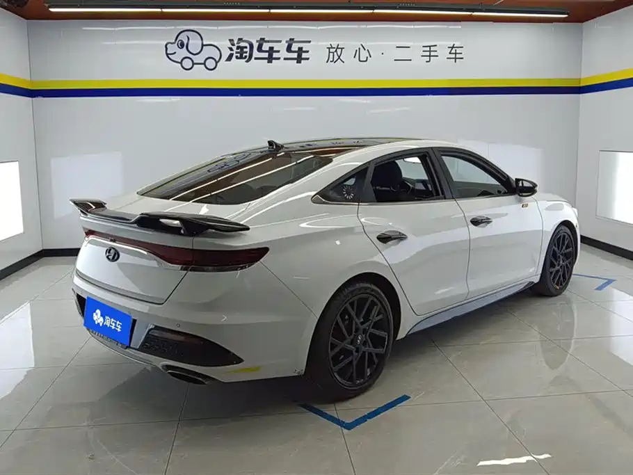 Hyundai Fista 2021 280TGDi Luxury Sport Dynamic Edition фото 3