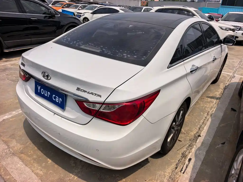 Hyundai Sonata 2014 2013 2.0L Automatic Luxury Edition