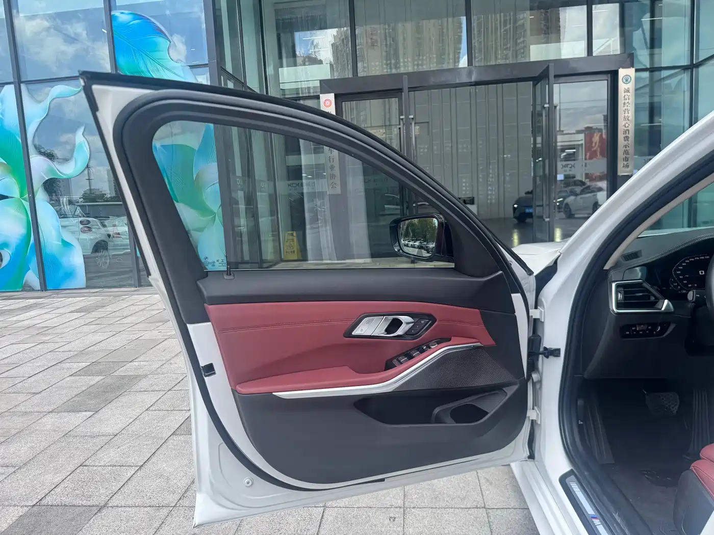 BMW 3 Series 2021 Facelift 325Li M Sport Package фото 12