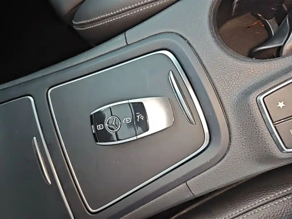 Mercedes-Benz B-Class 2015 B 200 Luxury фото 9