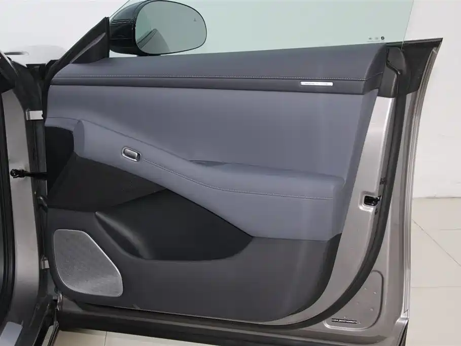 XIAOMI CAR XIAOMI YU7