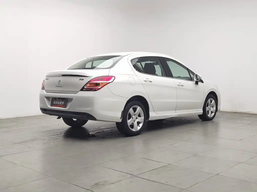 Peugeot 308 2014 2014 Model Joy Edition Classic 1.6L Automatic Superior Style