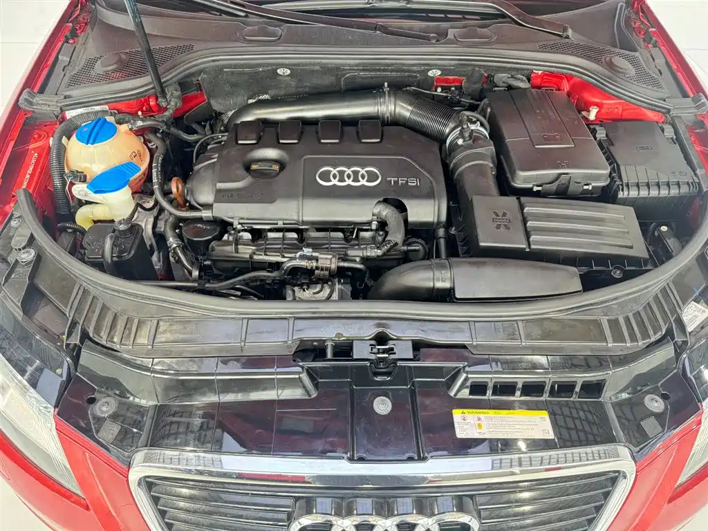 Audi A3 (Import) 2013 Sportback 35 TFSI Premium фото 9