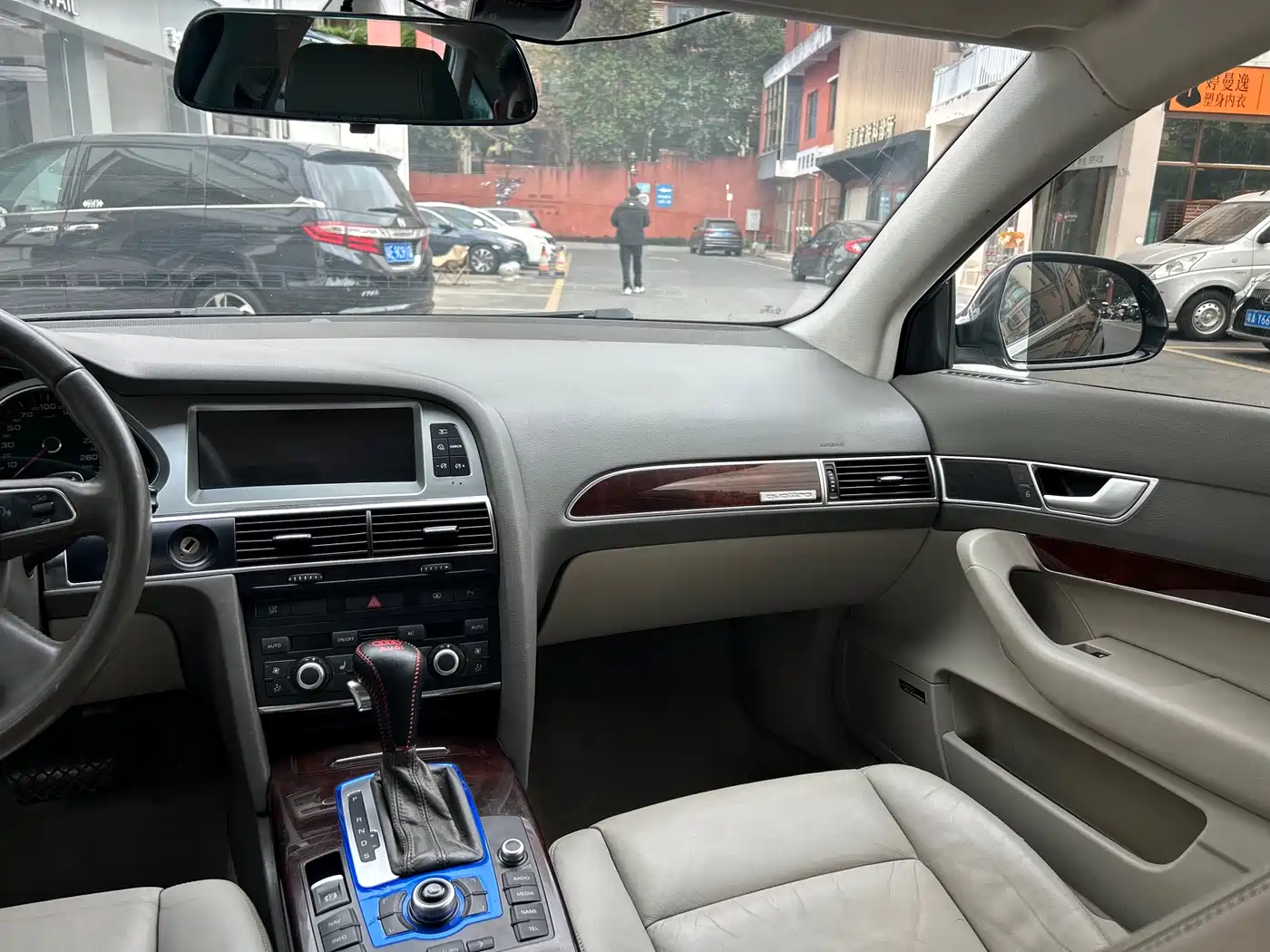 Audi A6L 2010 2.7 TDI фото 27