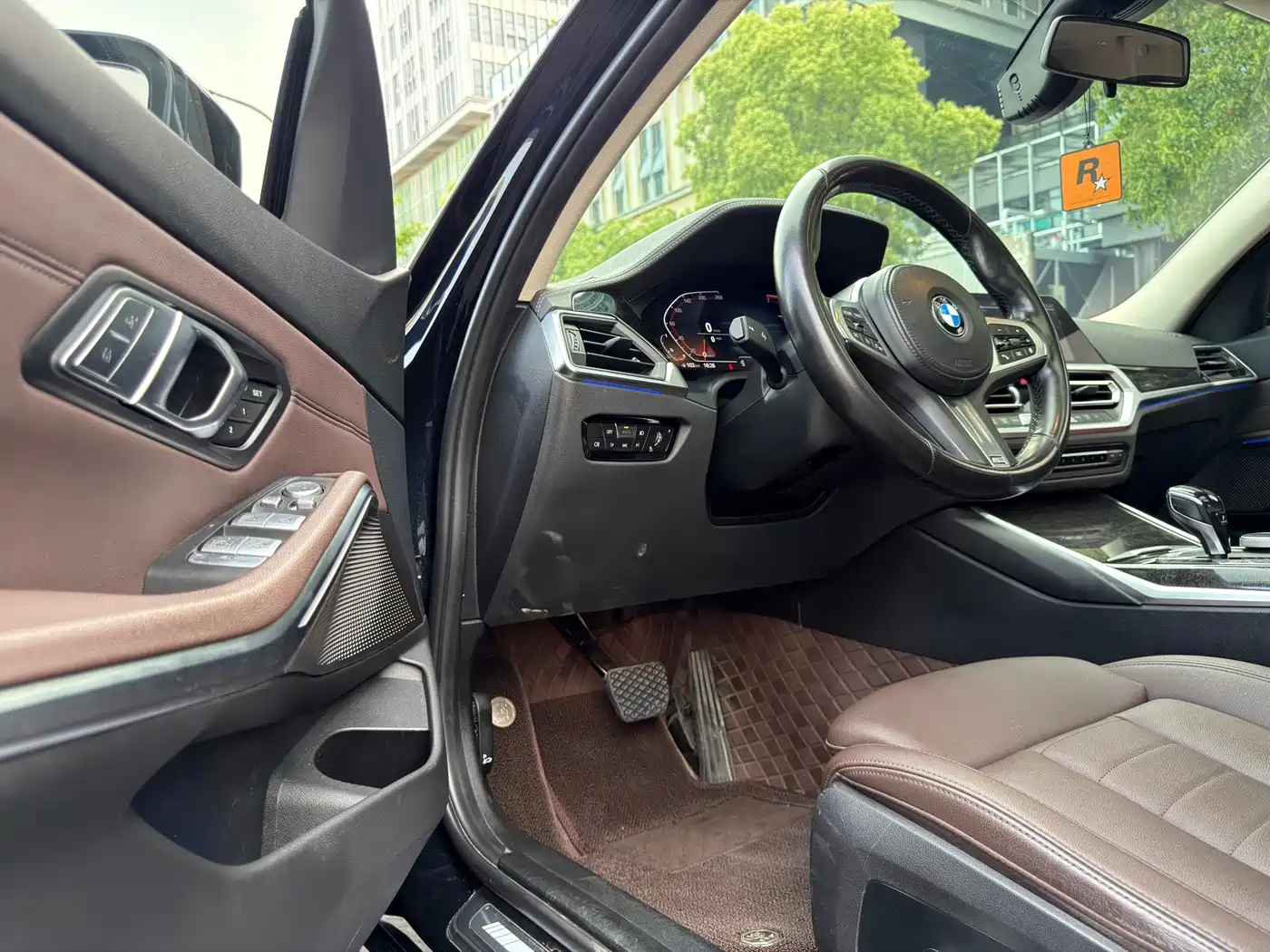 BMW 3 Series 2021 325Li xDrive M Sport Package фото 4