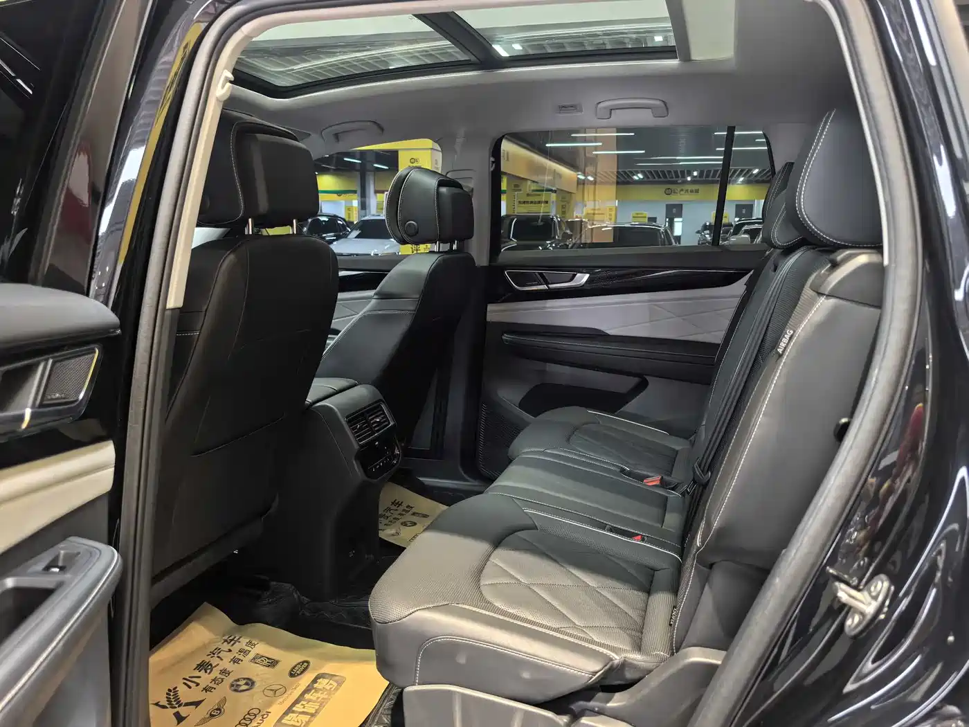 Volkswagen Teramont 2024 380TSI 4WD Prestige Flagship Edition фото 10