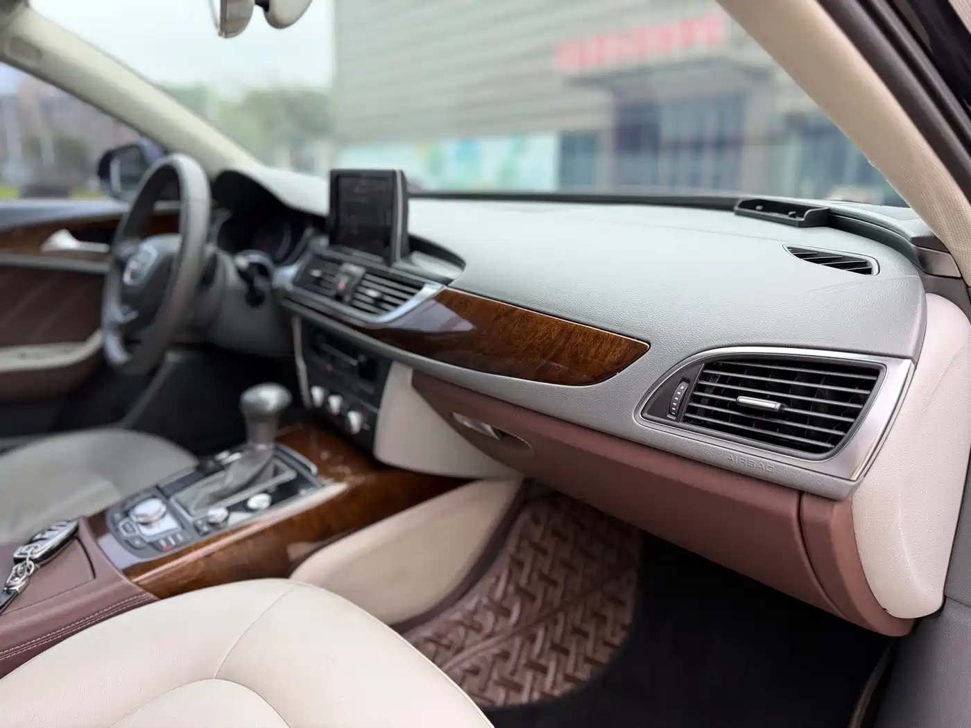 Audi A6L 2014 TFSI Standard фото 17