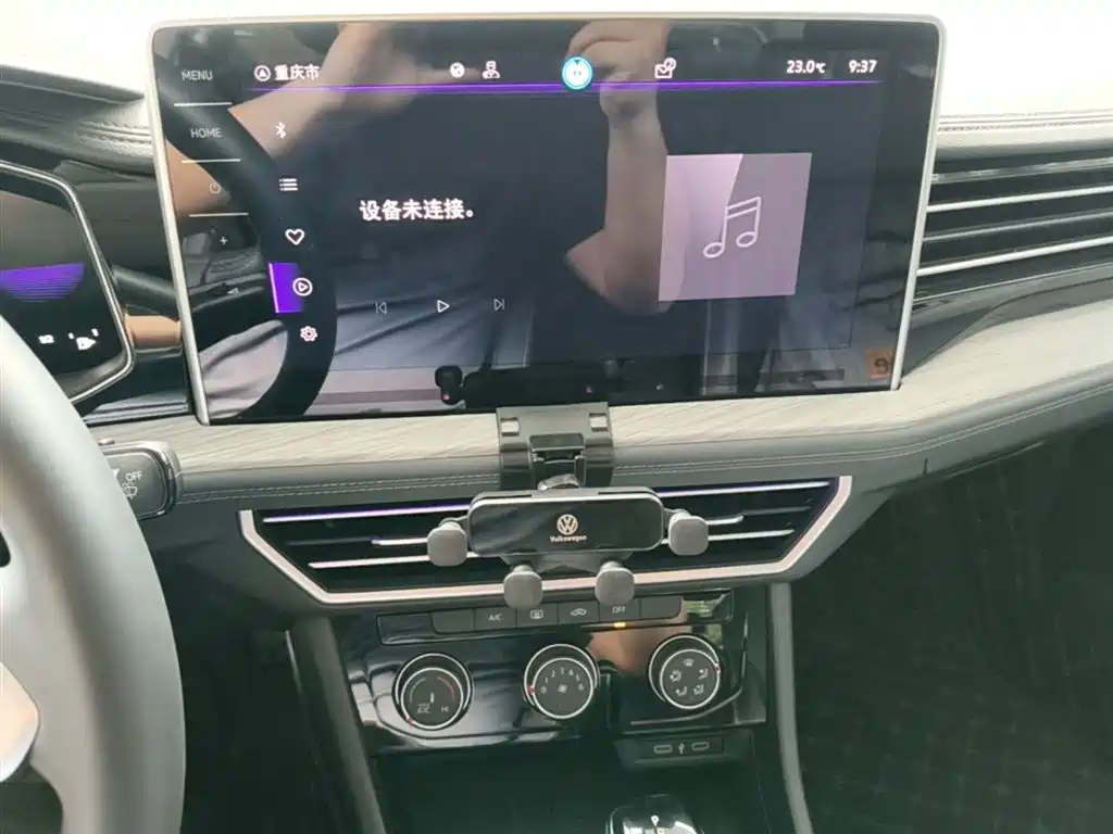 Volkswagen Sagitar 2023 300TSI DSG Surpassing Edition фото 13