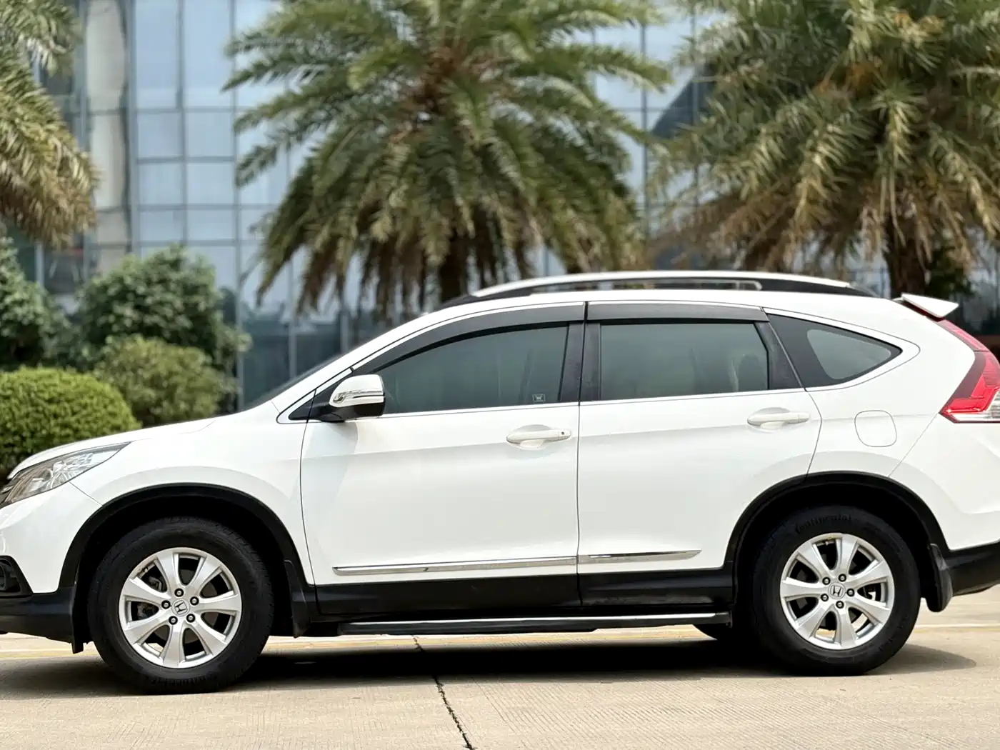 Honda CR-V 2012 2.0L 2WD Urban Edition фото 14