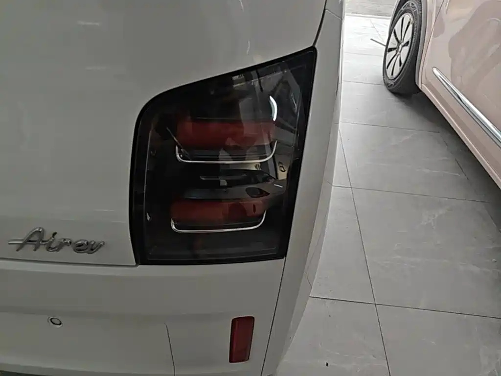 Wuling Motors Wuling Air ev 2022 2023 4-Seat Advanced Edition