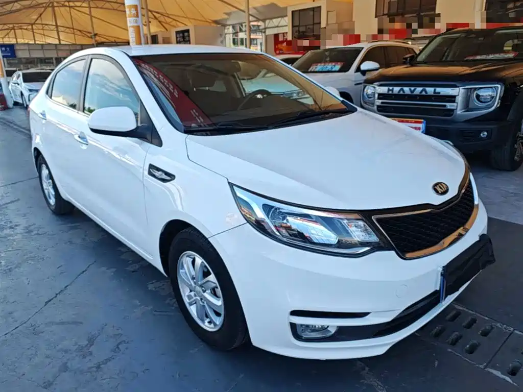 Kia K2 2015 Sedan 1.4L MT GLS фото 4