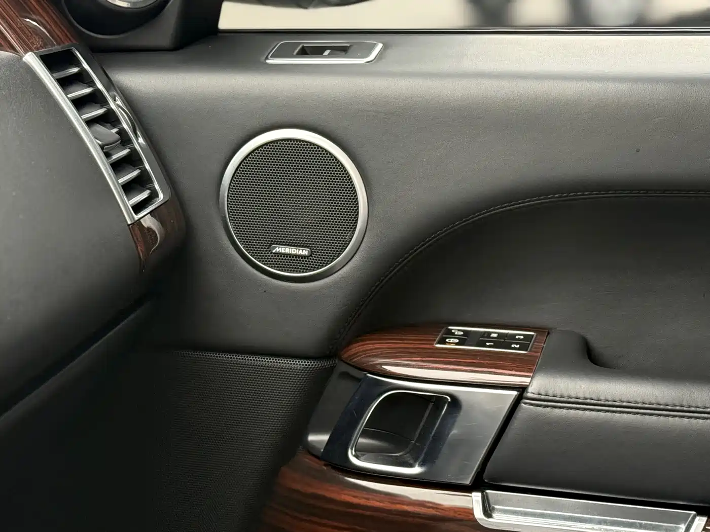 Land Rover Range Rover 2013 5.0 SC V8 Vogue SE фото 14