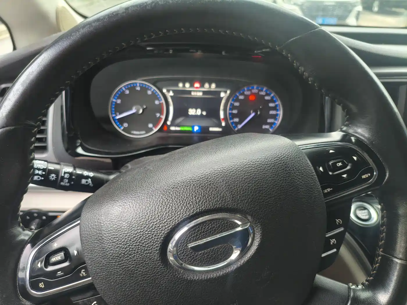 GAC Trumpchi Trumpchi M8 2018 320T Premium Edition фото 9