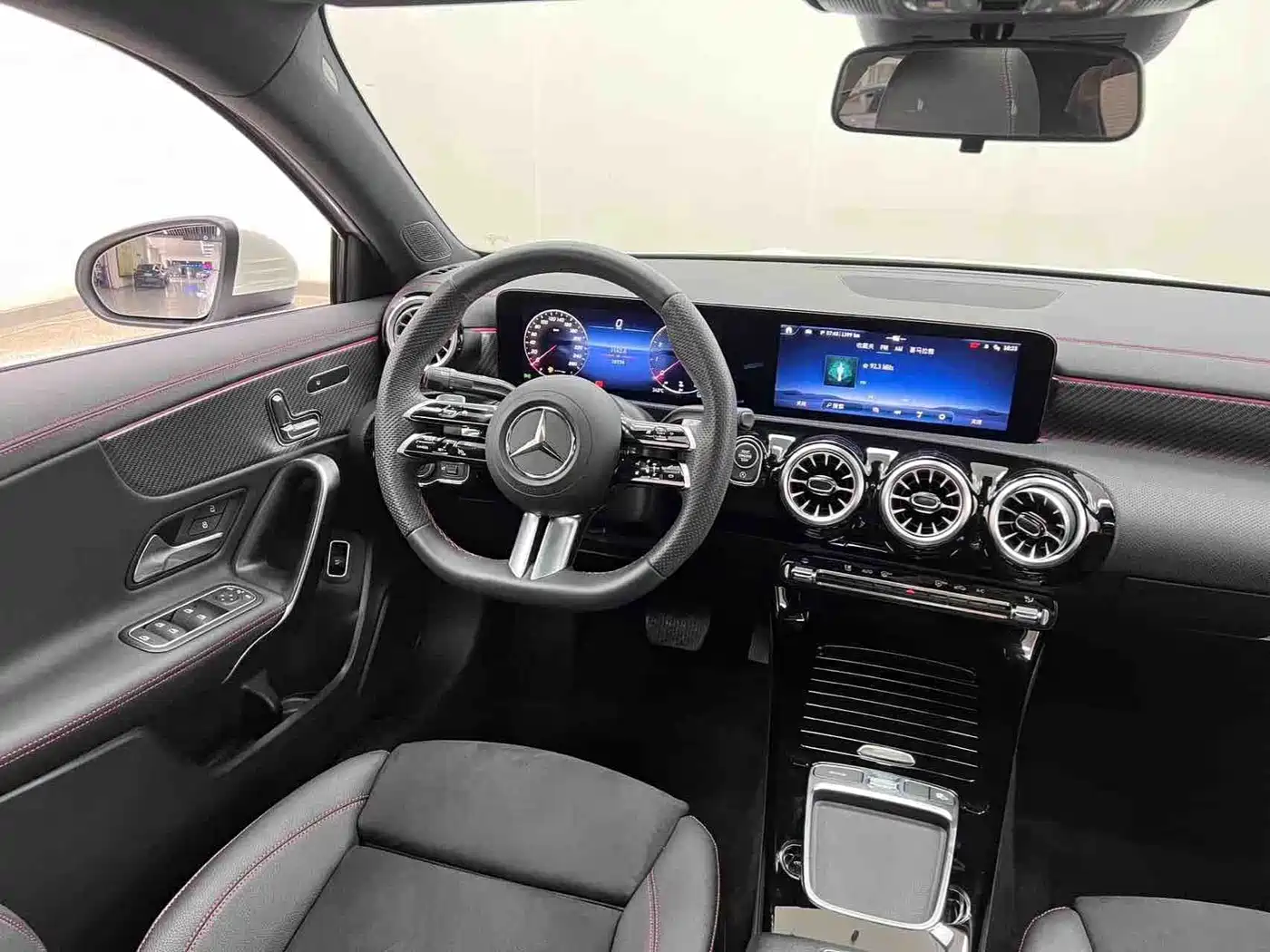 Mercedes-Benz A-Class 2025 2025 A 200 L Fashion Edition
