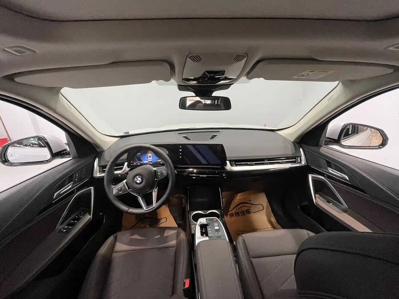 BMW X1 2023 sDrive20Li X Design Package фото 9