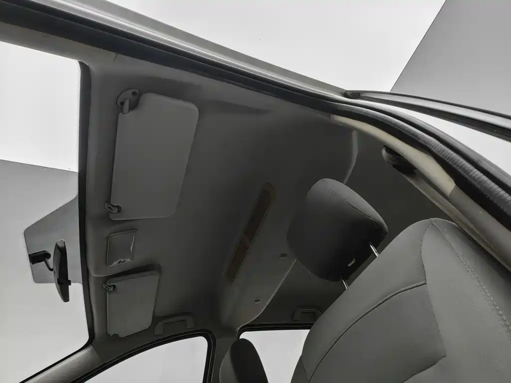 BAIC Weiwang M20 2015 2014 1.5L Comfort BJ415B