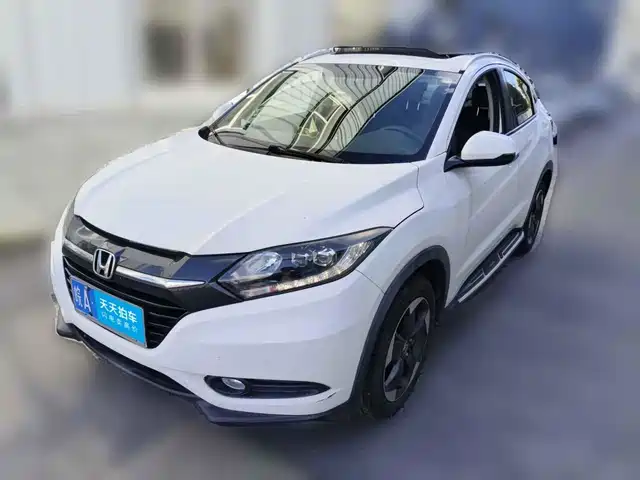 Honda Vezel 2015 1.8L CVT FWD Luxury — фото 1