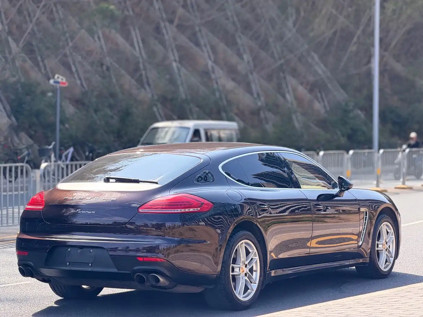 Porsche Panamera 2016 Panamera Executive Edition 3.0T фото 12