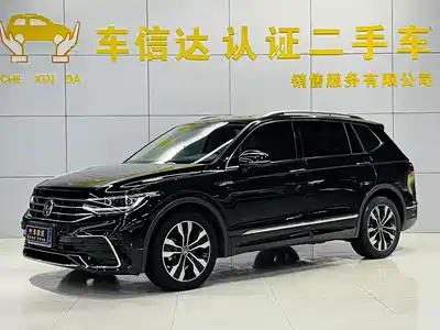 Volkswagen Tiguan L