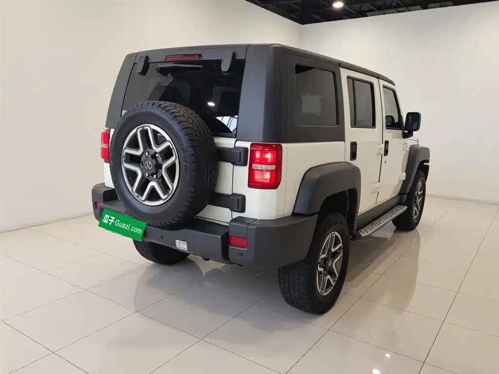 BAIC ORV Beijing Offroad BJ40 2016 Model 40L 2.3T Automatic 4WD Exclusive фото 7