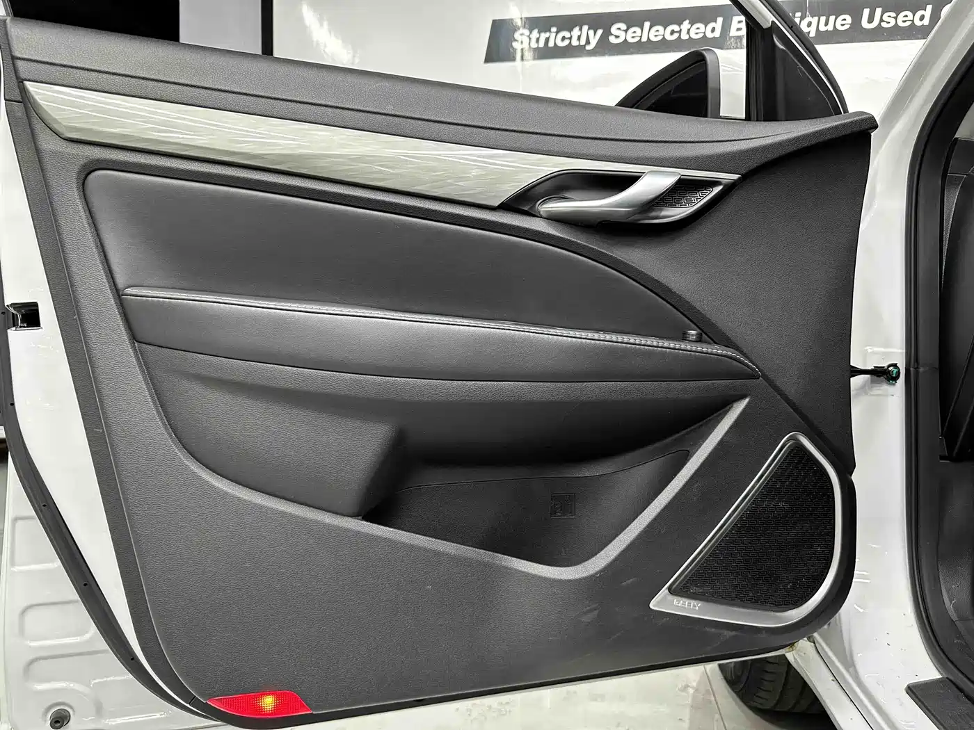 GEELY AUTOMOBILE EMGRAND