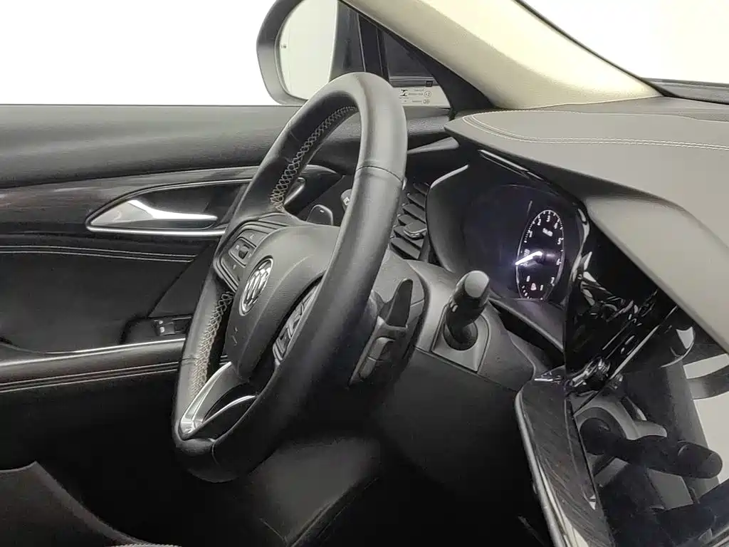 Photo 22 - Buick Envision S