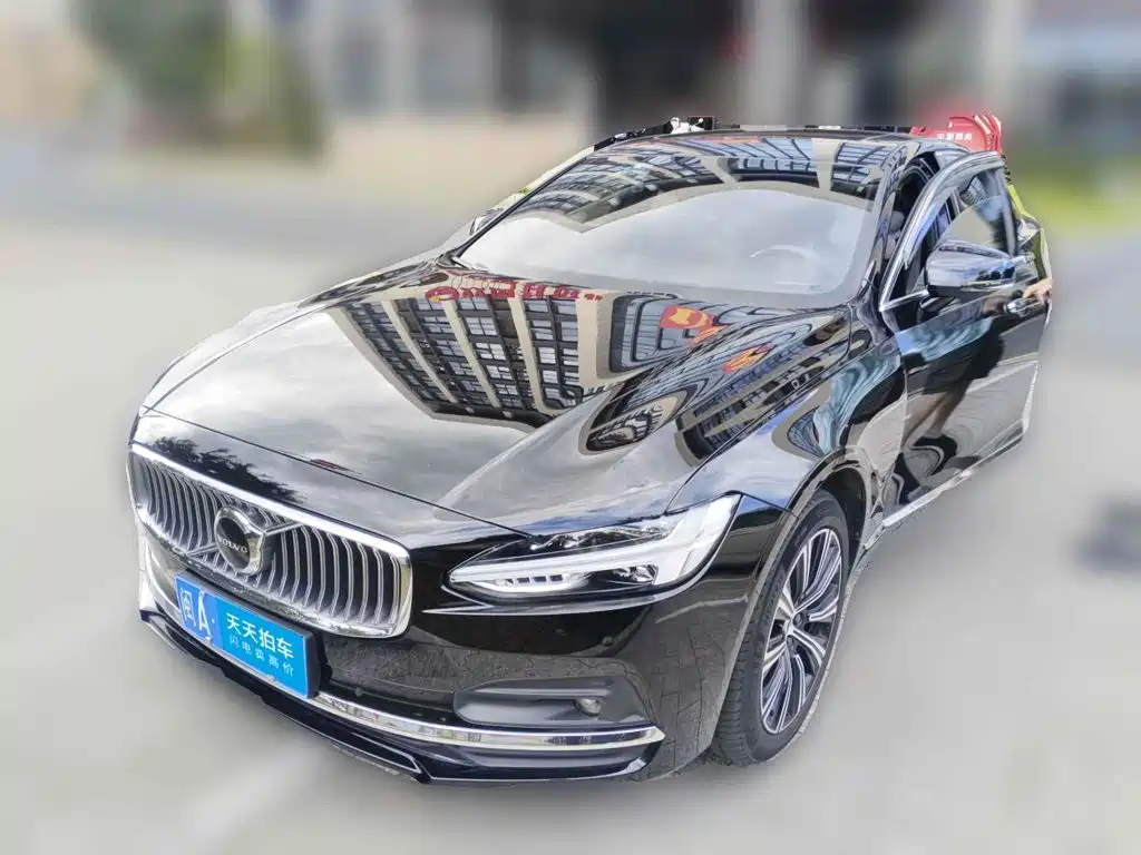 Volvo S90