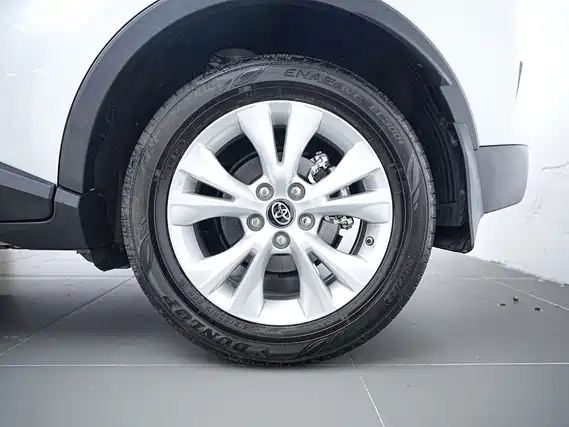 Toyota IZOA 2021 2.0L Yixiang Edition фото 14