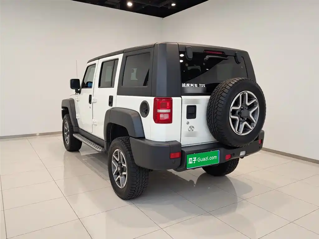 BAIC ORV Beijing Offroad BJ40 2016 Model 40L 2.3T Automatic 4WD Exclusive фото 5