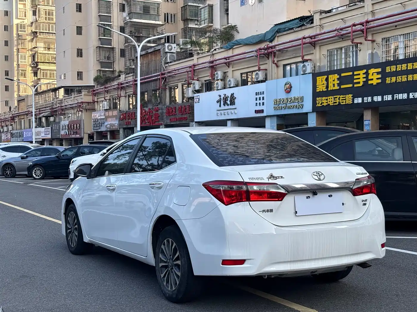 Toyota Corolla 2017 Facelift 1.2T S-CVT GL фото 9