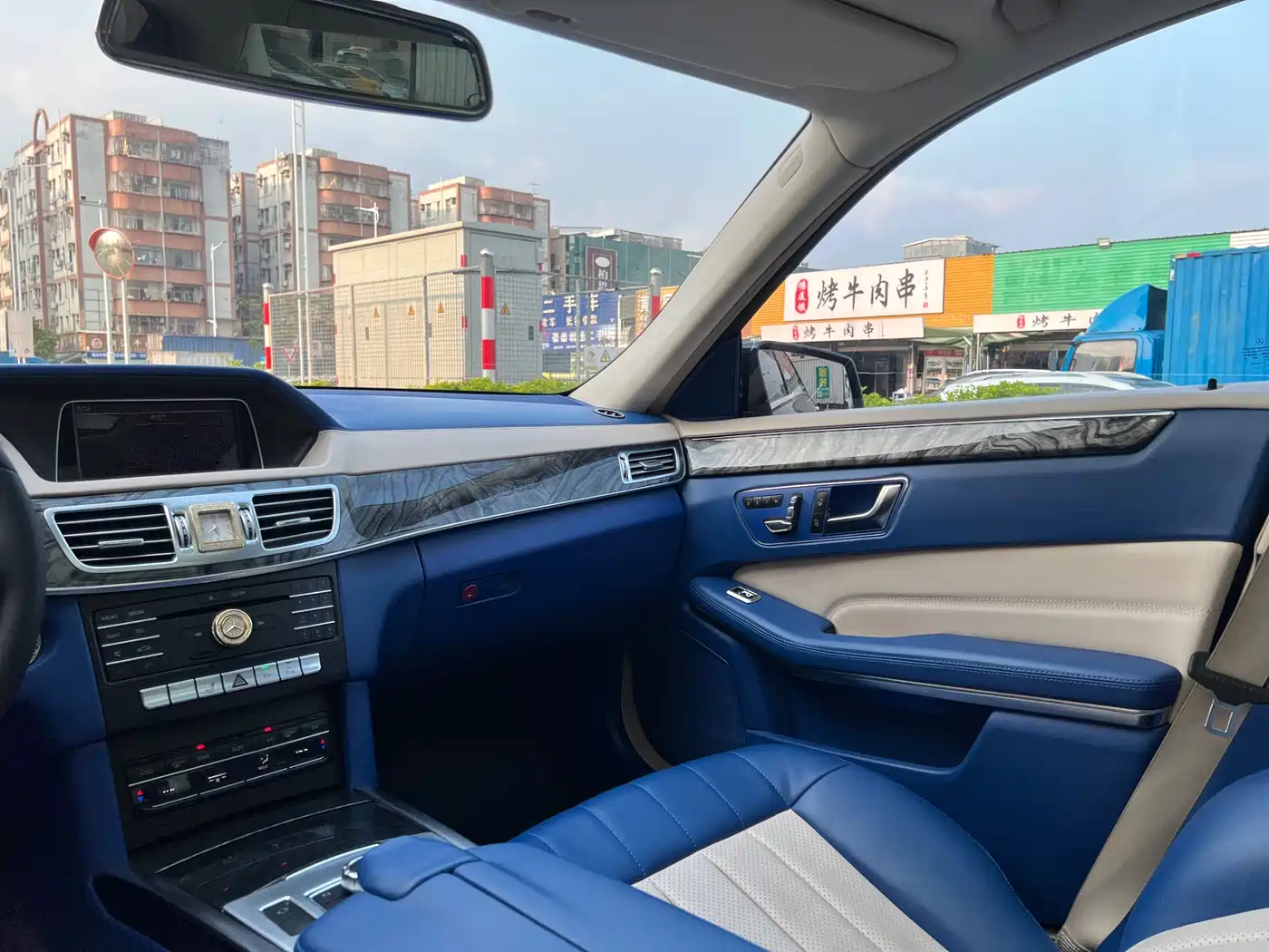 Mercedes-Benz E-Class 2015 Facelift E 260 L фото 27