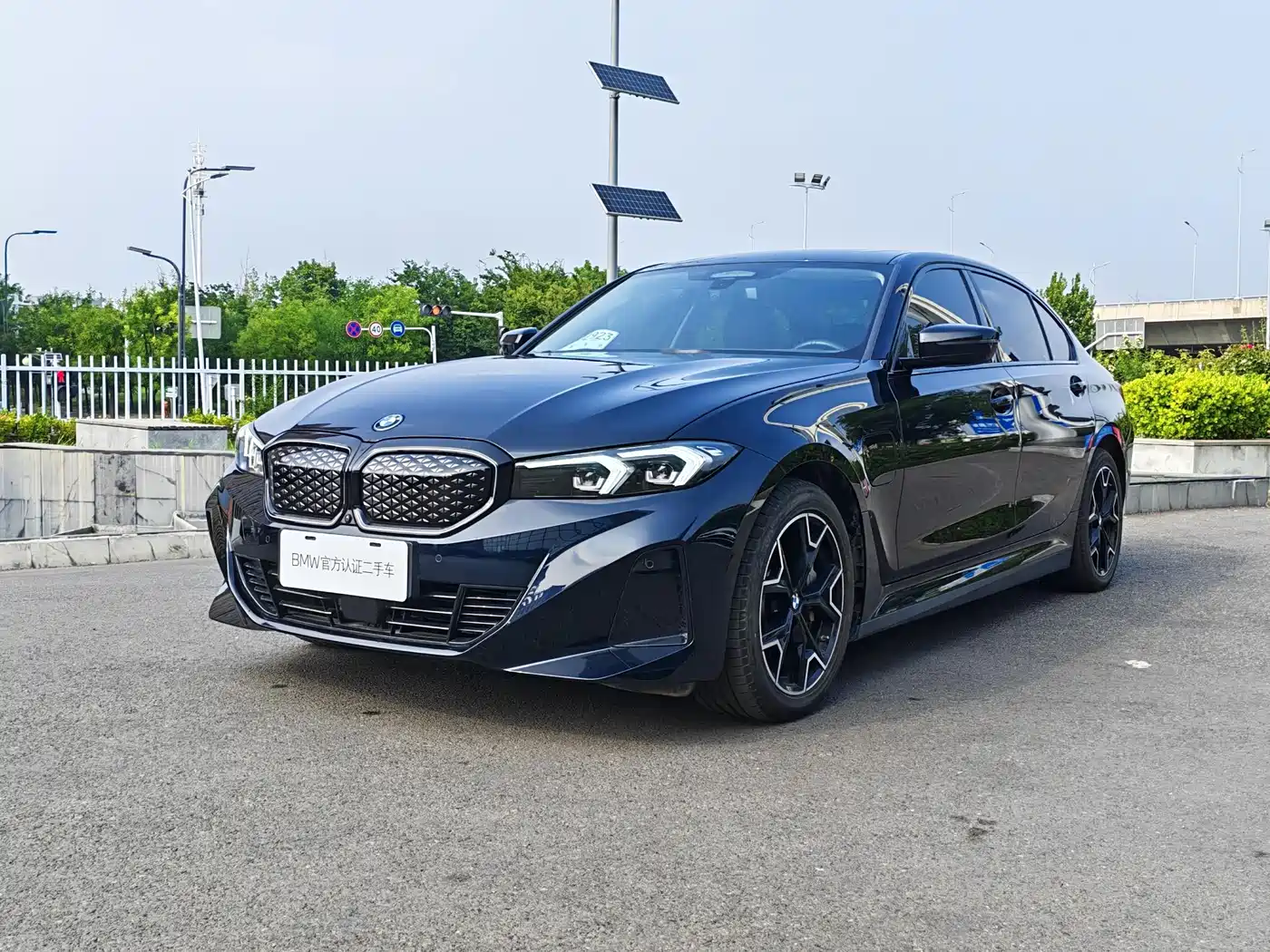 BMW i3 2025