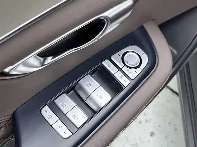 Фото 6 - BYD Han