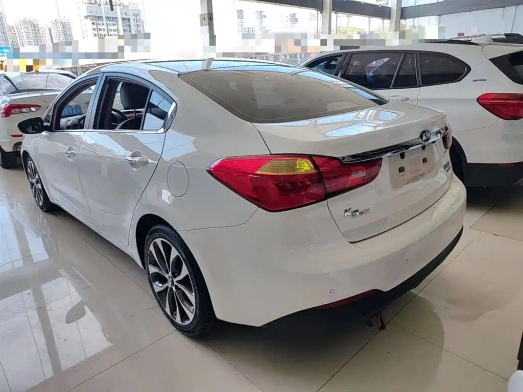 Kia K3 2015 1.6L Automatic Premium фото 5
