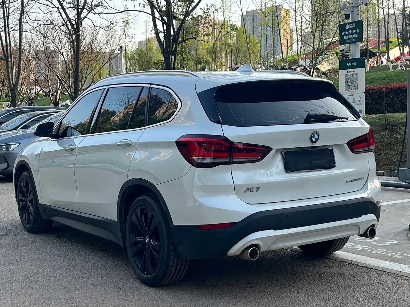 BMW X1 2021 sDrive20Li Exclusive фото 5