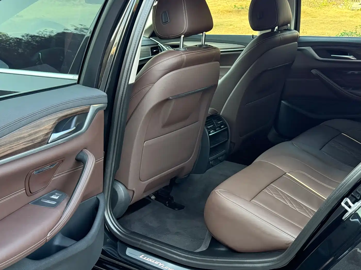 BMW 5 Series 2019 530Li Leading Luxury Package фото 9
