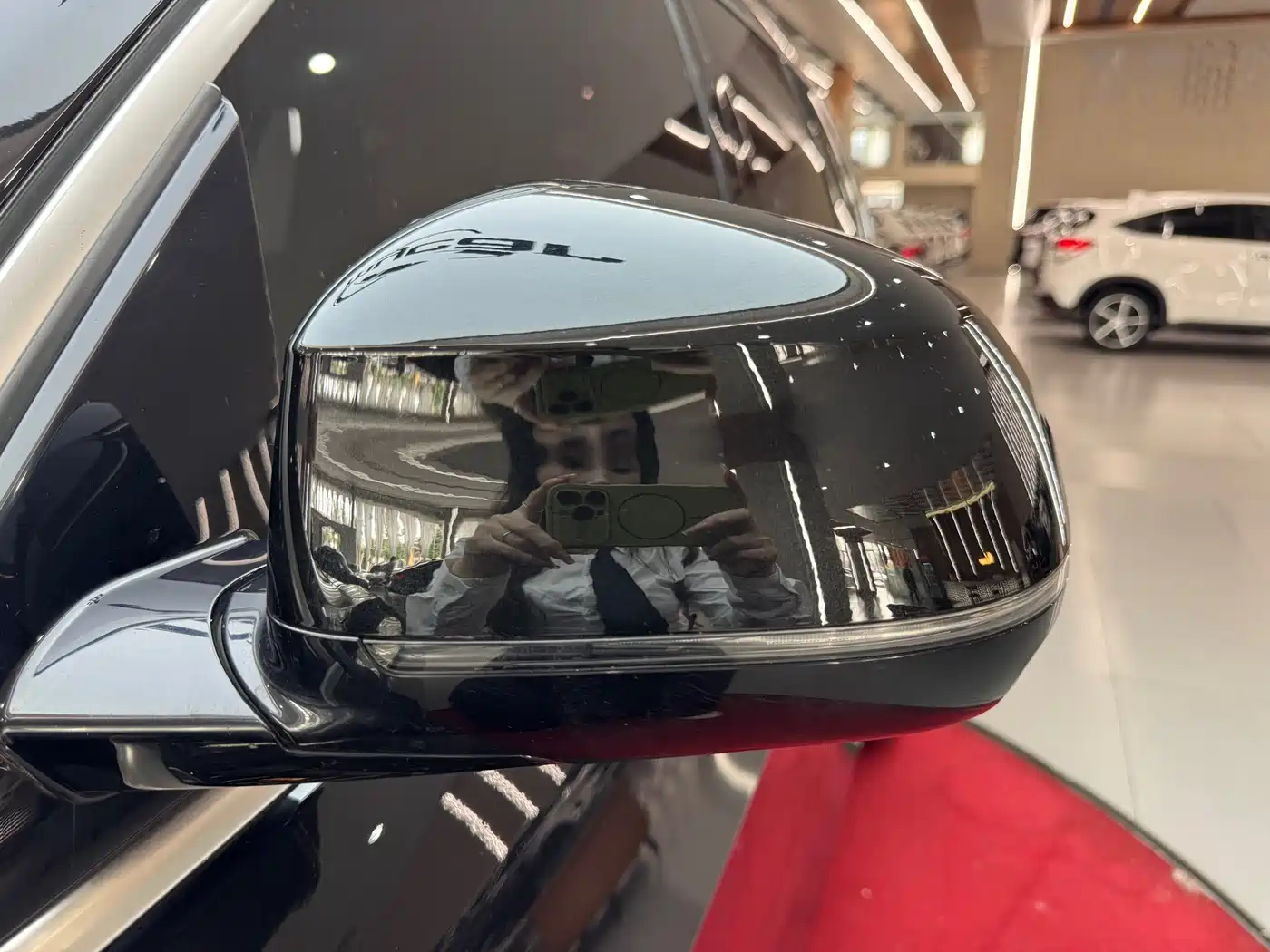 BMW X7 2019 xDrive40i Exclusive M Sport Package фото 39