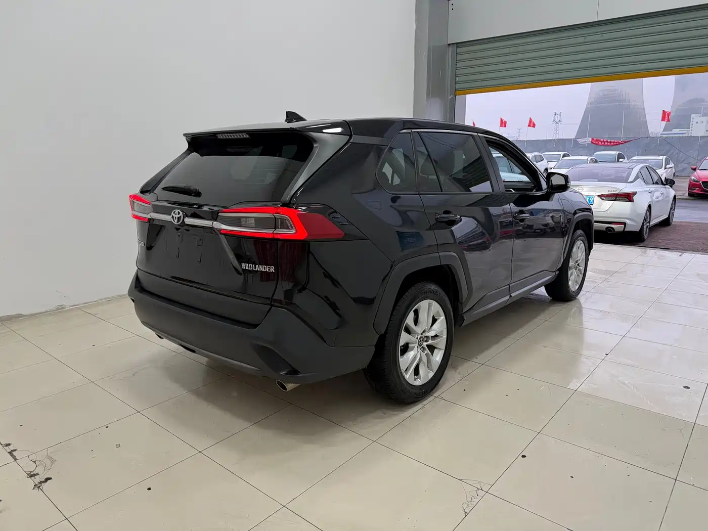 Toyota Wildlander 2022 2.0L CVT FWD Leading Edition фото 16